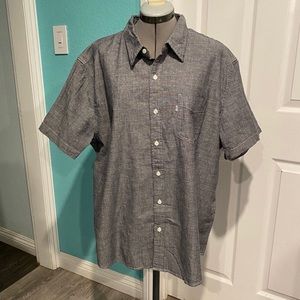 Levi’s Button Up Shirt